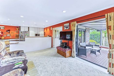 Photo of property in 520 Manutahi Road, Lepperton, New Plymouth, 4373