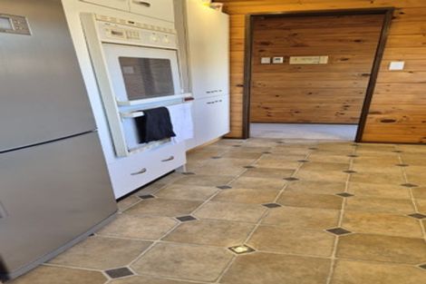 Photo of property in 12 Papakowhai Road, Papakowhai, Porirua, 5024