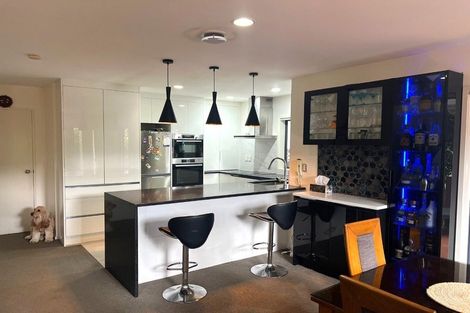 Photo of property in 4/18 Pannill Place, Oteha, Auckland, 0632