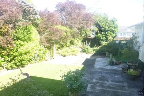 Photo of property in 60a Glen Road, Stokes Valley, Lower Hutt, 5019