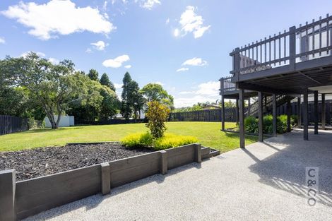 Photo of property in 19 Maude Street, Riverhead, 0820