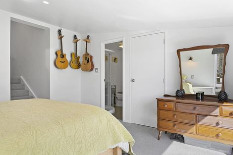 Photo of property in 9 Parata Street, Two Mile Bay, Taupo, 3330