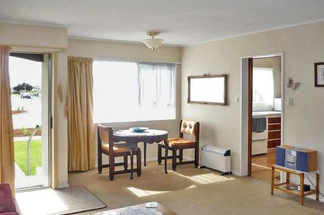 Photo of property in 1/15 Gebbie Road, Taradale, Napier, 4112