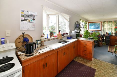 Photo of property in 79 Brian Crescent, Stanmore Bay, Whangaparaoa, 0932