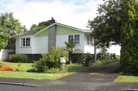 Photo of property in 27 Tatariki Street, Rosehill, Papakura, 2113