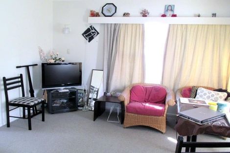 Photo of property in 1/70 Nile Road, Milford, Auckland, 0620