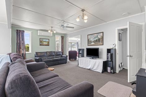 Photo of property in 7 Milne Street, Sanson, 4817