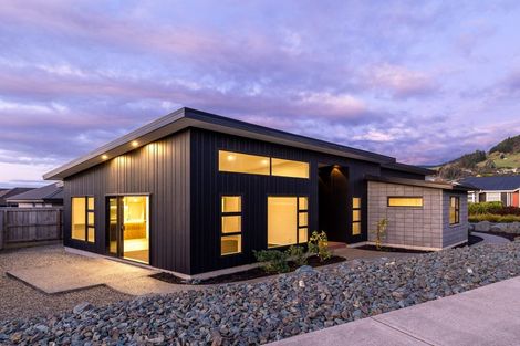 Photo of property in 16 Sabine Drive, Richmond, 7020