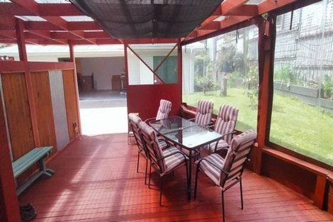 Photo of property in 43 Barnhill Crescent, Pahurehure, Papakura, 2113