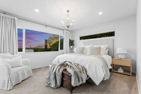 Photo of property in 24 Woodridge Drive, Stanmore Bay, Whangaparaoa, 0932