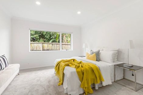 Photo of property in 67h Avenue Road, Otahuhu, Auckland, 1062