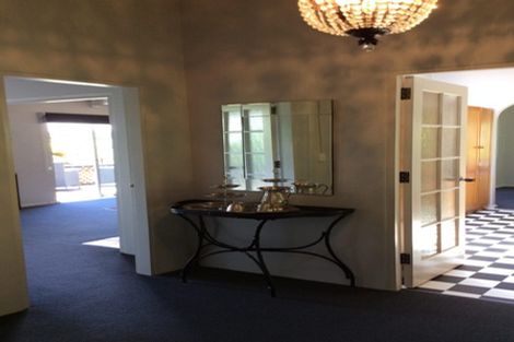 Photo of property in 35 Tremaine Avenue, Two Mile Bay, Taupo, 3330