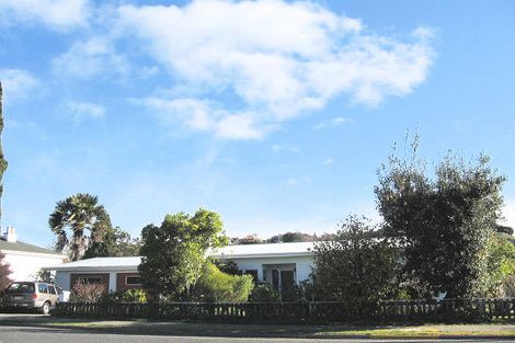 Photo of property in 22 Church Road, Taradale, Napier, 4112