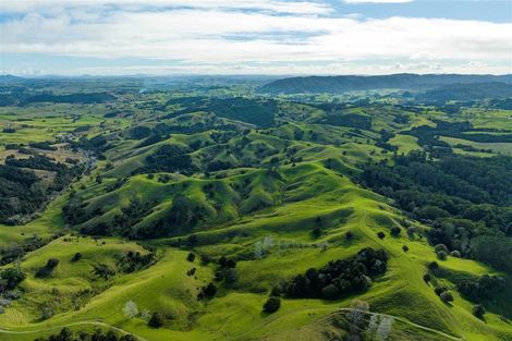 Photo of property in 435 Wairere Road, Paparoa, 0571