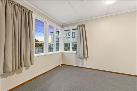Photo of property in 25 Stoddard Road, Wesley, Auckland, 1041