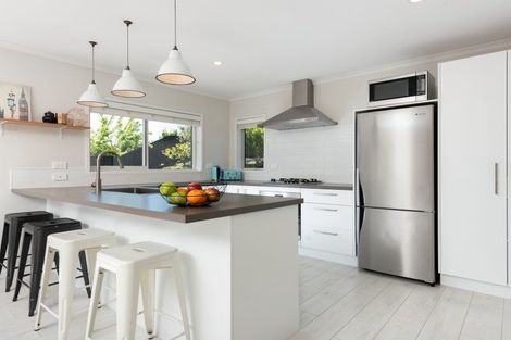 Photo of property in 15 Lakeview Quay, Pyes Pa, Tauranga, 3112