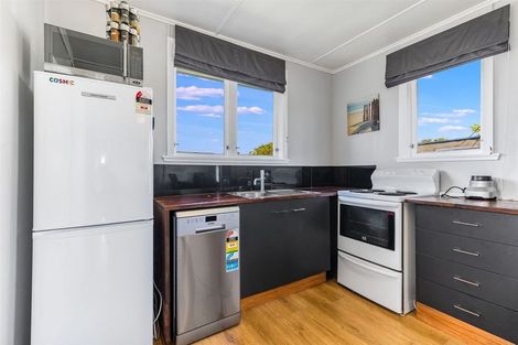 Photo of property in 67 Pikarere Street, Titahi Bay, Porirua, 5022