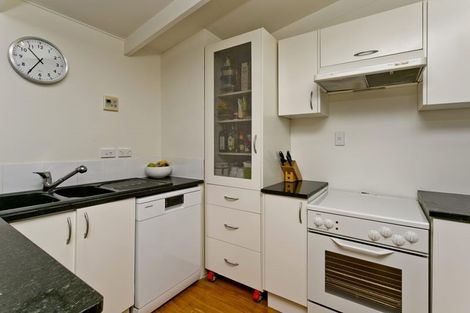 Photo of property in 3/2a Earnoch Avenue, Takapuna, Auckland, 0622