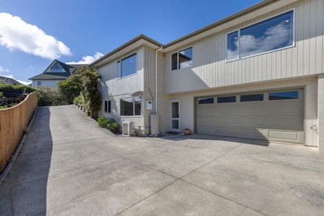 Photo of property in 47 Saint Ives Drive, Camborne, Porirua, 5026