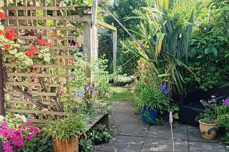 Photo of property in 77 Kapuni Street, Manaia, 4612