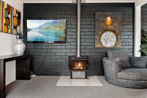 Photo of property in 49 Royal Terrace, Alexandra, 9320