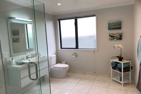 Photo of property in 28 Matthews Crescent, Cromwell, 9310