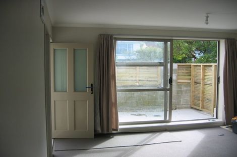 Photo of property in 2 Sim Street, Johnsonville, Wellington, 6037