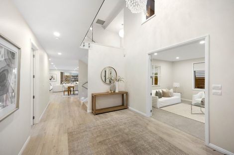 Photo of property in 7 Bounty Road, Long Bay, Auckland, 0630