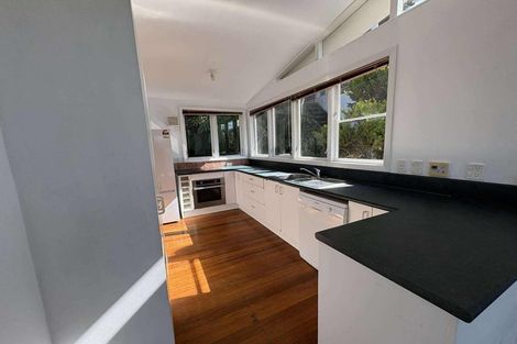Photo of property in 43a Baroda Street, Khandallah, Wellington, 6035