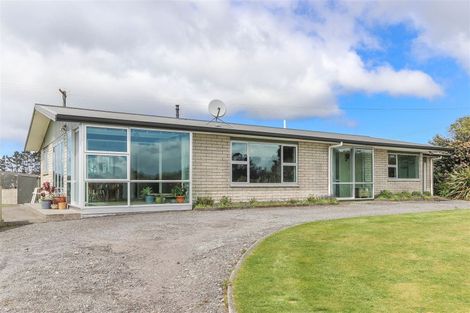 Photo of property in 2599 Mountain Road, Tariki, Stratford, 4394