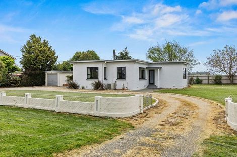 Photo of property in 3 Highfield Avenue, Dunsandel, 7682