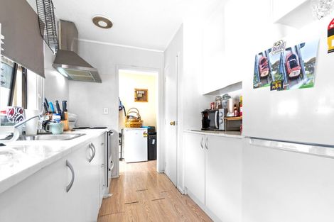 Photo of property in 1/20 Burundi Avenue, Clendon Park, Auckland, 2103