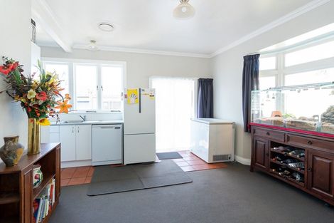 Photo of property in 9 Puriri Avenue, Te Puke, 3119