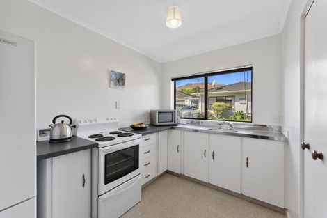 Photo of property in 29b Hinau Street, Tawa, Wellington, 5028