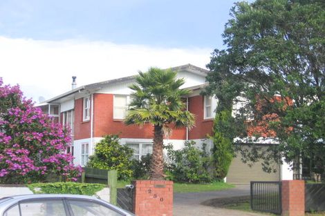 Photo of property in 250 Don Buck Road, Massey, Auckland, 0614