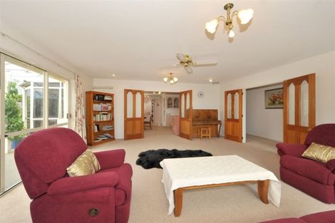 Photo of property in 10 Vanderbilt Place, Halswell, Christchurch, 8025