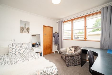 Photo of property in 8 Flint Street, Milson, Palmerston North, 4414