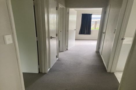 Photo of property in 21 Mona Vale, West Harbour, Auckland, 0618