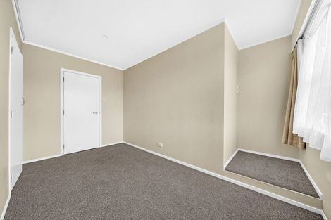 Photo of property in 68 Beechdale Crescent, Pakuranga Heights, Auckland, 2010