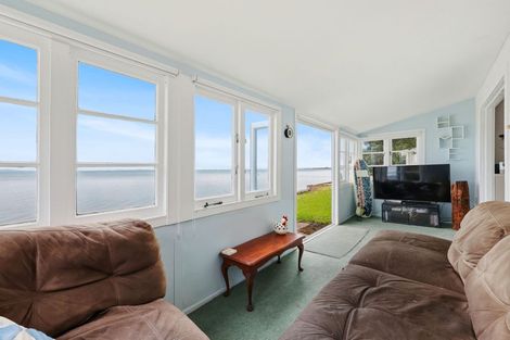 Photo of property in 63a Torkar Road, Clarks Beach, 2122