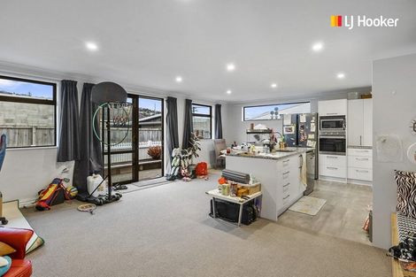 Photo of property in 68 Fitzroy Street, Caversham, Dunedin, 9012