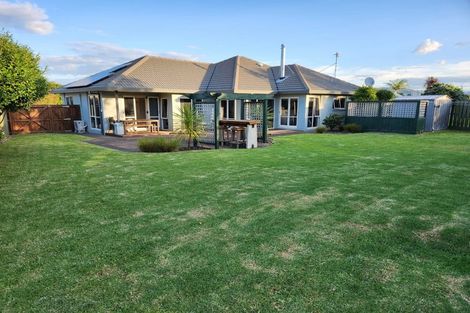 Photo of property in 43 Jasmine Place, Mount Maunganui, 3116