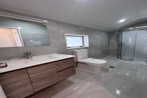 Photo of property in 7 Sheralee Place, Bucklands Beach, Auckland, 2014