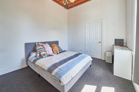 Photo of property in 11 Limbrick Street, Terrace End, Palmerston North, 4410