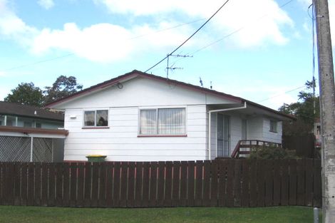 Photo of property in 2/23 Mildmay Road, Henderson, Auckland, 0610