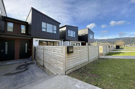 Photo of property in 2/27 Main Road, Wainuiomata, Lower Hutt, 5014