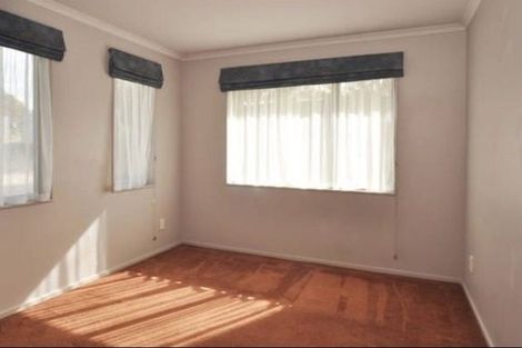 Photo of property in 329 Upper Harbour Drive, Greenhithe, Auckland, 0632