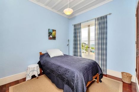 Photo of property in 49 Seaview Avenue, Northcote, Auckland, 0627