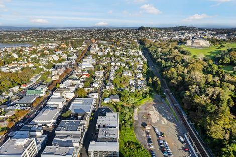 Photo of property in 8/27 Cheshire Street, Parnell, Auckland, 1052