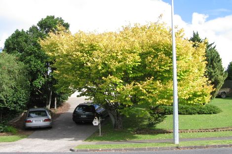 Photo of property in 20 Himalaya Drive, Half Moon Bay, Auckland, 2012